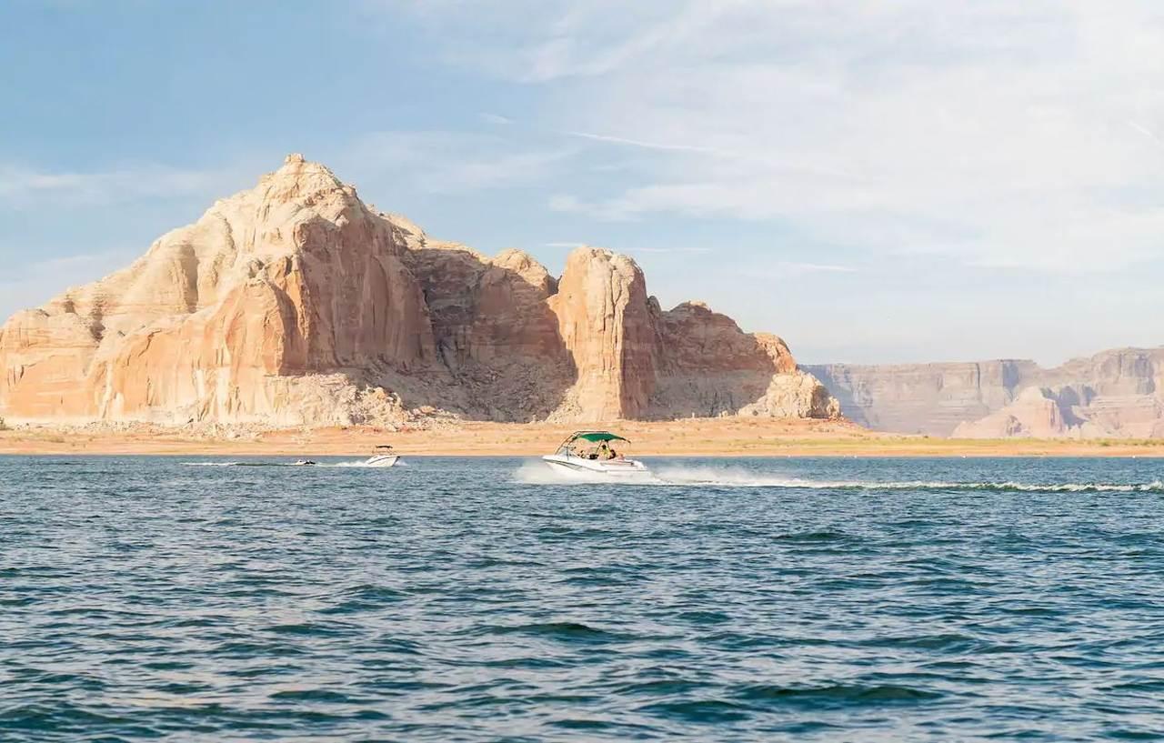 Under Canvas Lake Powell-Grand Staircase Big Water Exterior photo